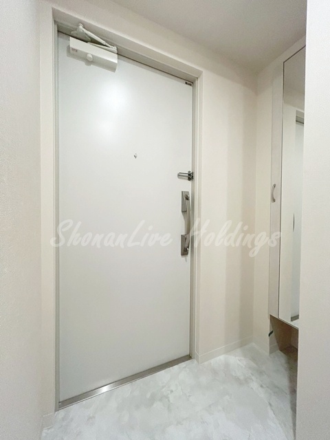玄関　シンプルで使いやすい玄関です