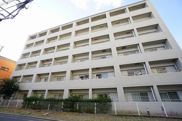 建物外観　オンライン内覧実施中