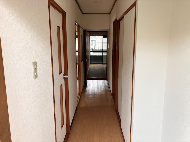トモエマンションの玄関写真