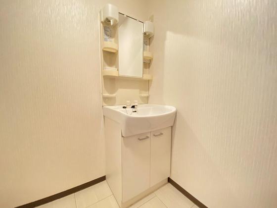 洗面設備　※別部屋の写真です