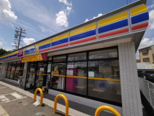 コンビニ　ミニストップ 藤井寺4丁目店（コンビニ）まで447m