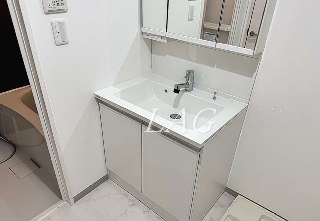 洗面設備　洗面台です。
