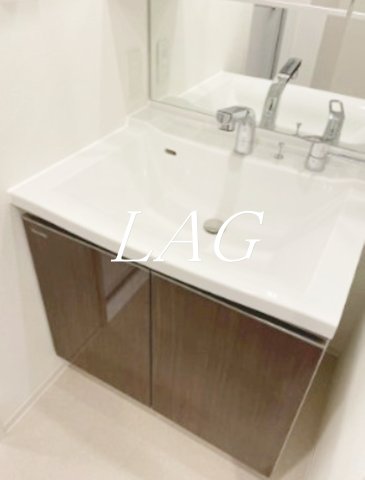 洗面設備　洗面台です。