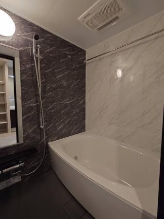 バス・シャワールーム　別部屋参考写真
