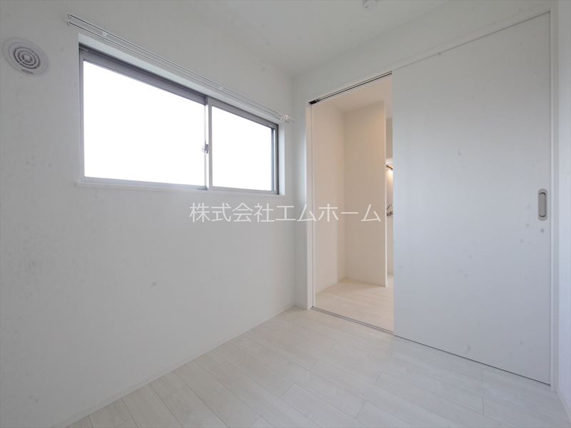 その他部屋・スペース　ＤＫ6.9帖　洋室3.3帖　つなげても仕切っても使えます