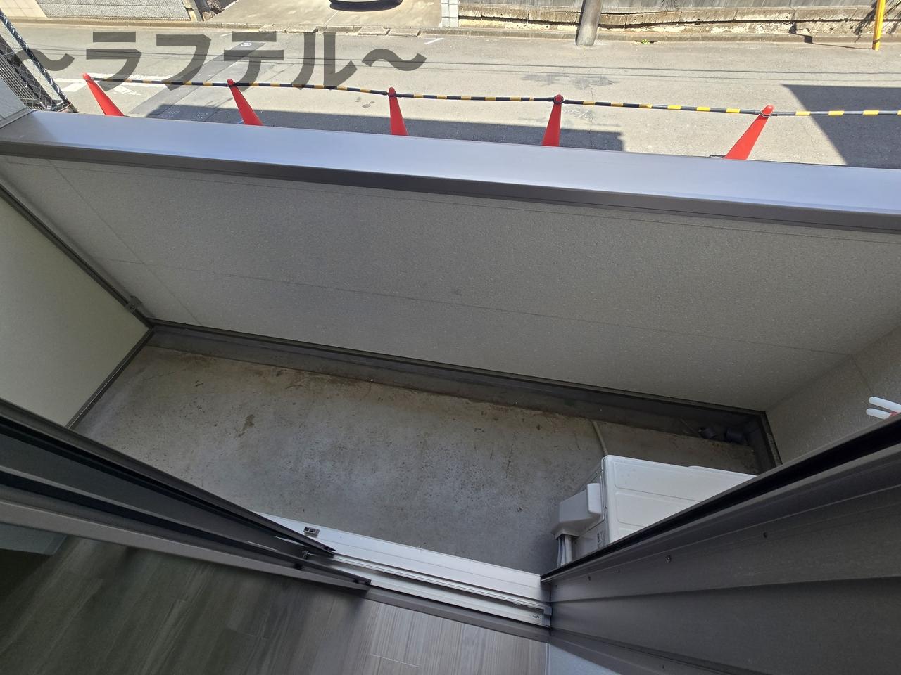 バルコニー　別部屋イメージ写真