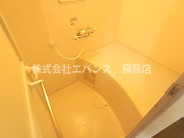 バス・シャワールーム　浴室はシャワールームになります。