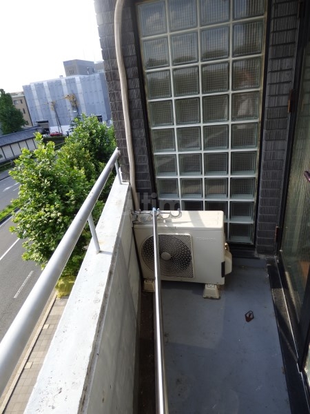 バルコニー　※別タイプのお部屋になります。ご参考までに。