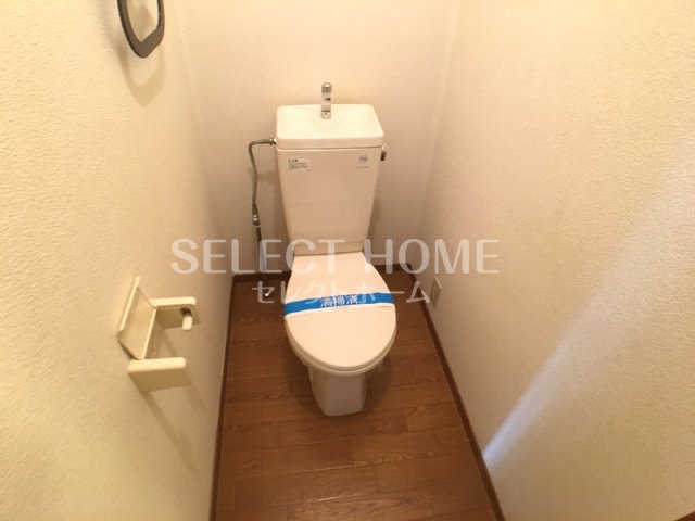 トイレ　ゆったりとした空間のトイレです 同型タイプ