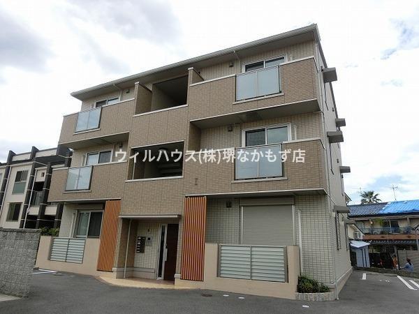 建物外観　全室角部屋です！