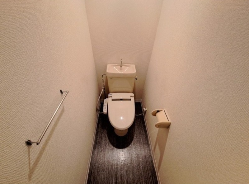 トイレ　図面と現状に相違がある場合には現状を優先