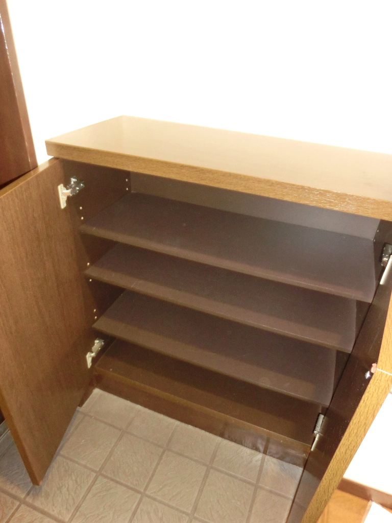 その他設備　※別部屋参考写真☆玄関にはシューズBOXあり☆