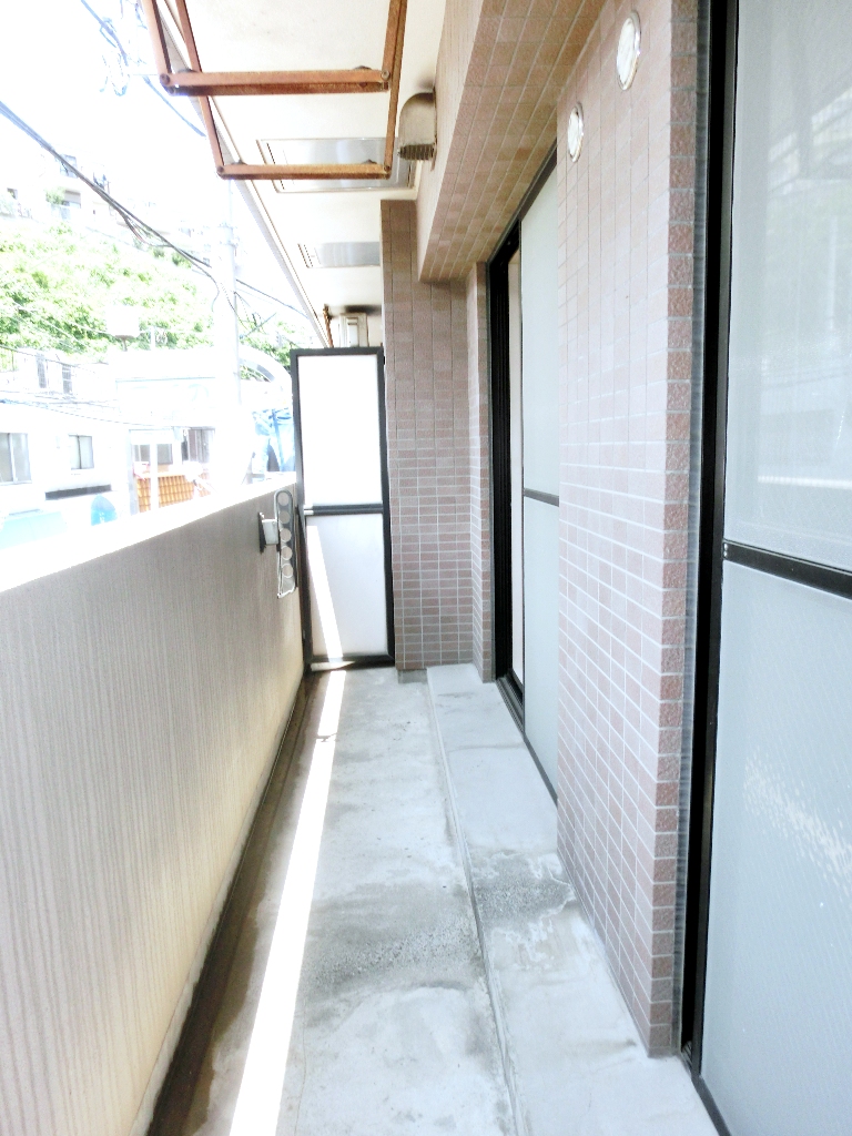 バルコニー　※別部屋参考写真☆バルコニー☆