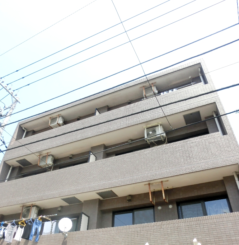 建物外観　閑静な住宅街☆鉄筋コンクリート造☆
