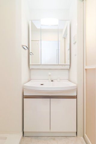 洗面設備　別号室のものになります。現状優先。