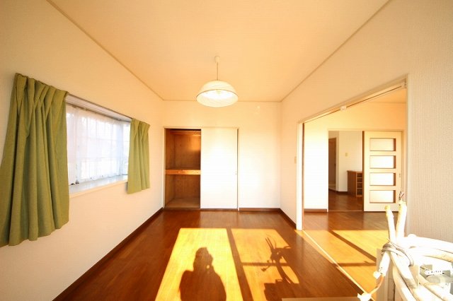 その他部屋・スペース　落ち着いて過ごせるお部屋なので、寝室にいかがでしょうか