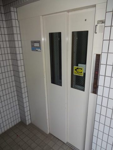 スーパー　ファミリーマート＋リコス川崎宮前平店（スーパー）まで125m