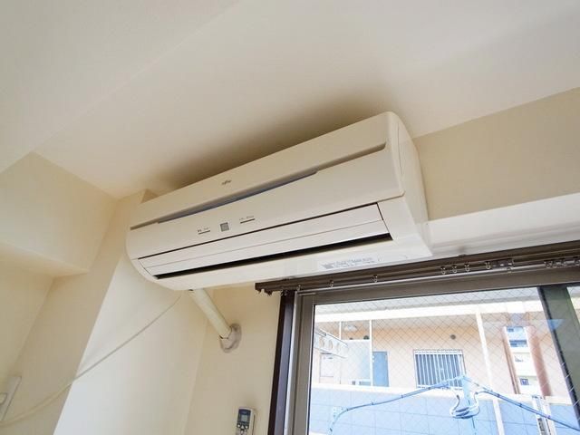 その他　☆エアコン☆