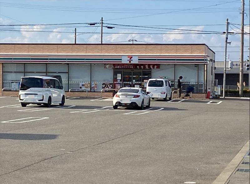 コンビニ　セブン-イレブン 能美福島町店（コンビニ）まで822m