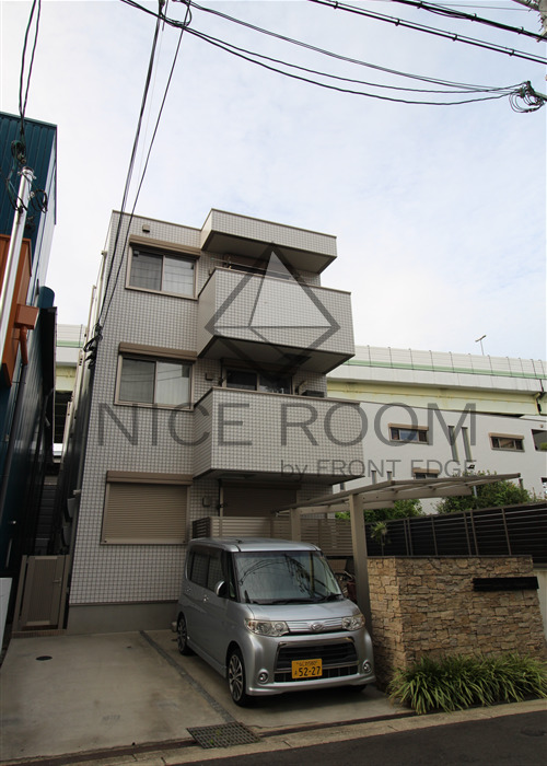 建物外観　ラシーネヴァリエ　外観