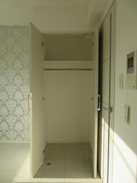 その他　クローゼットは奥行きがあり収…?