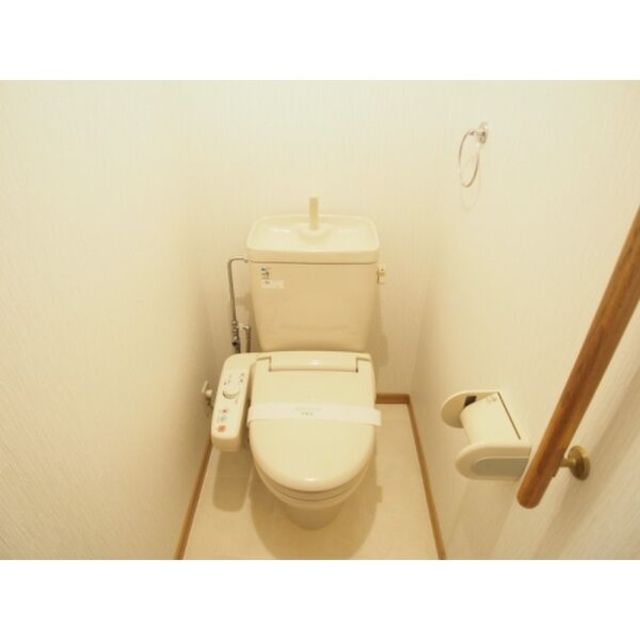 トイレ　【トイレ】※参考写真（間取り・設備等が異なる場合は現状を優先