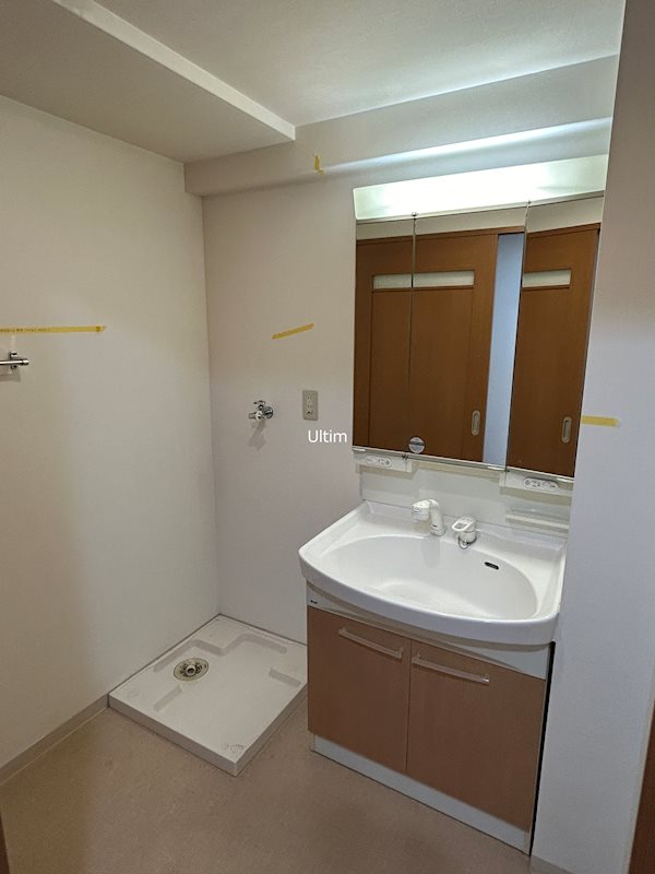 洗面設備　※別のお部屋の写真です