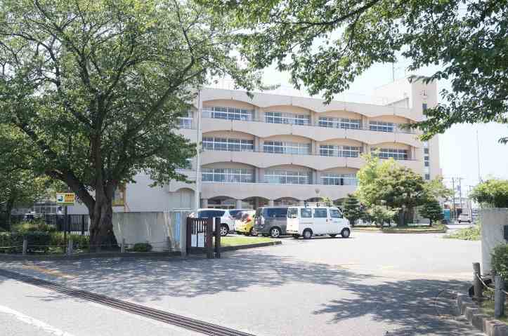 小学校　米泉小学校（小学校）まで488m