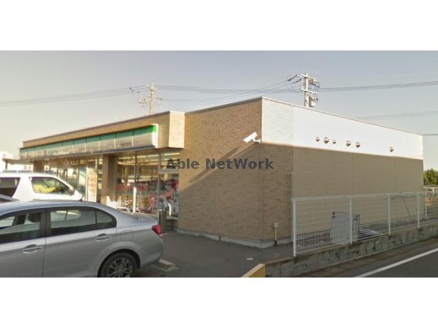 コンビニ　ファミリーマート安城篠目童子店（コンビニ）まで387m