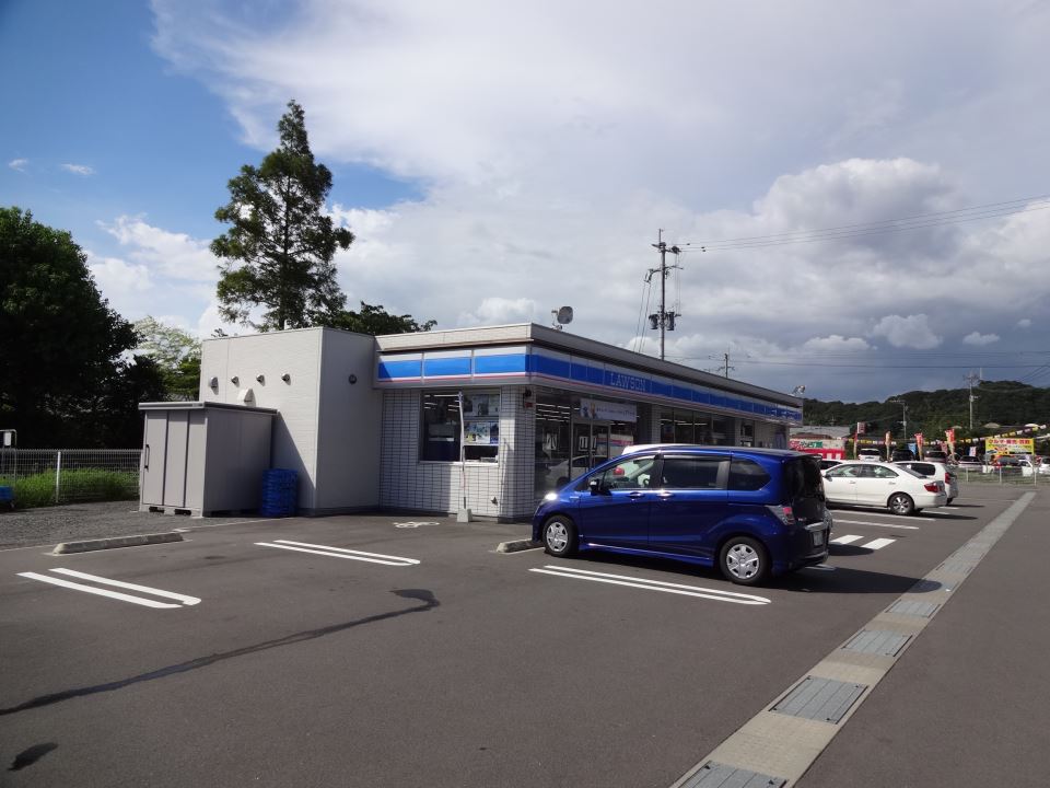 コンビニ　ローソン（コンビニ）まで360m