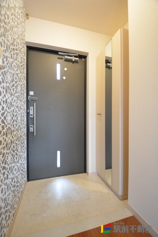 玄関　同タイプ別部屋