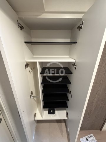 その他部屋・スペース　コンフォリア・リヴ淡路　シューズボックス