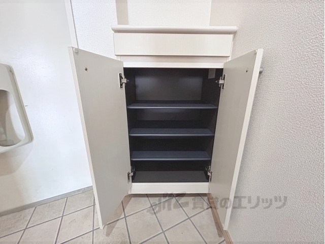 収納　下駄箱