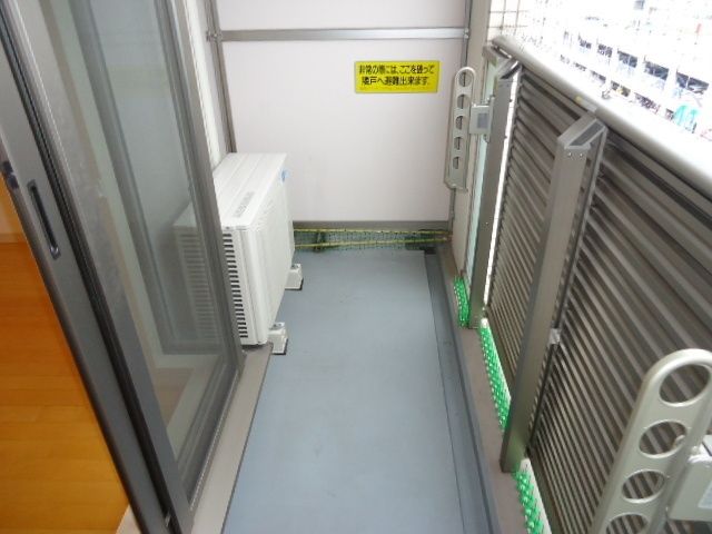 バルコニー　☆オートロック☆駅徒歩１分☆
