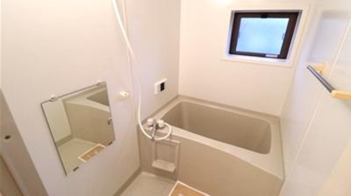 バス・シャワールーム　ゆったり過ごせるお風呂です