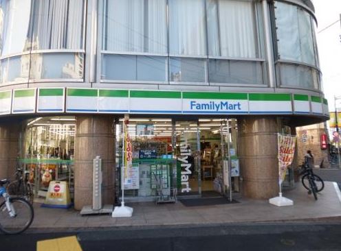 コンビニ　ファミリーマート 渋谷富ヶ谷一丁目店（コンビニ）まで155m
