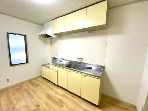 キッチン　※別部屋参考写真