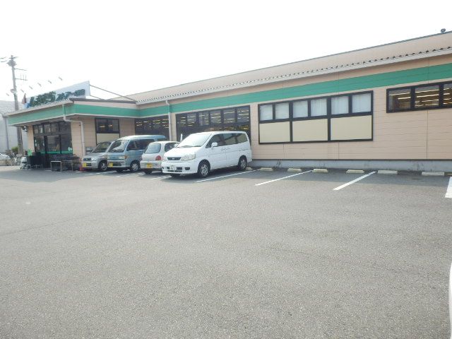 スーパー　しまむらストアー・大神店（スーパー）まで640m