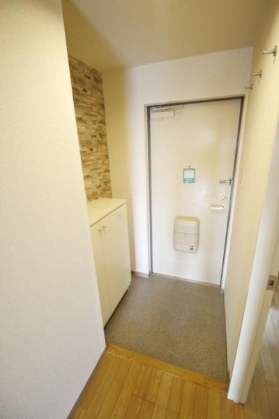 玄関　収納付き玄関