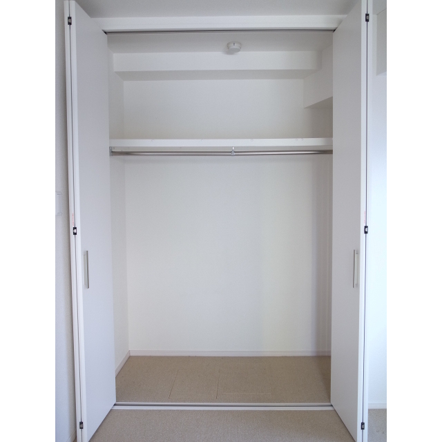 収納　※写真は他のお部屋のものです。