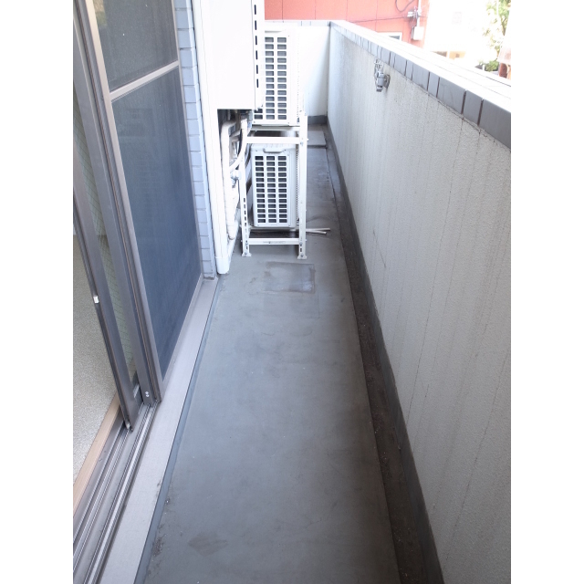 バルコニー　※写真は他のお部屋のものです。