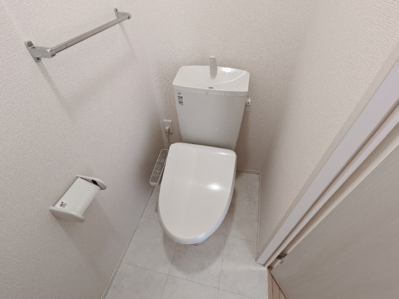 トイレ　図面と現状に相違がある場合には現状を優先
