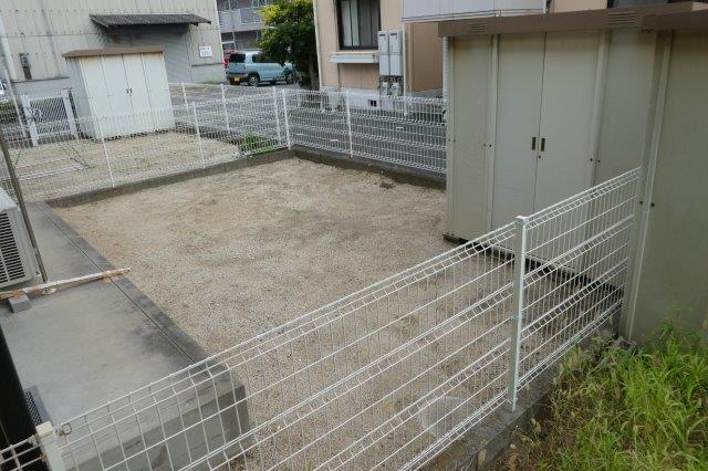 庭　専用庭・倉庫付き