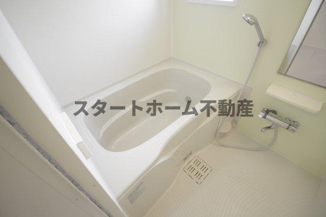 バス・シャワールーム　日々の疲れを癒すお風呂付です