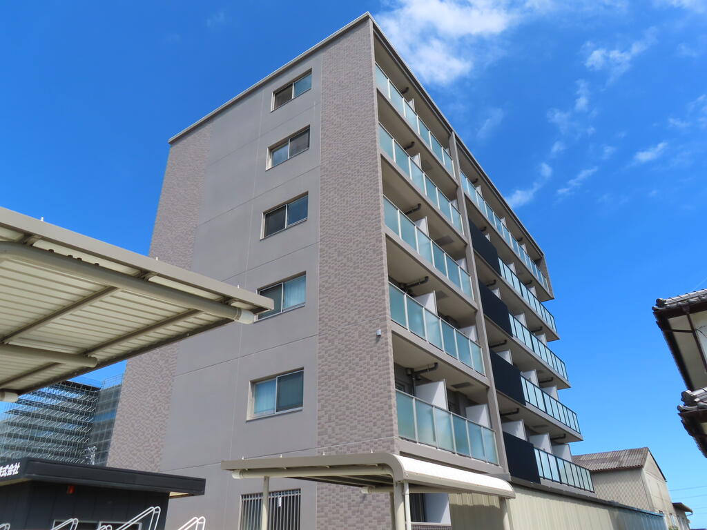 名取飯野坂壱番館の外観写真