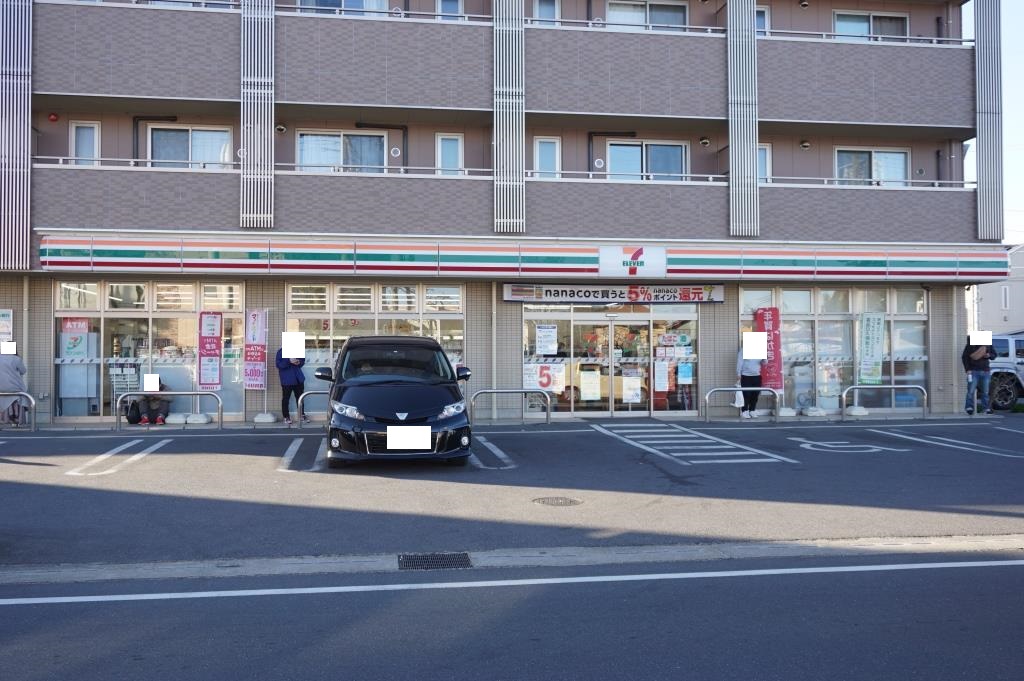コンビニ　セブンイレブン 流山東深井店（コンビニ）まで325m