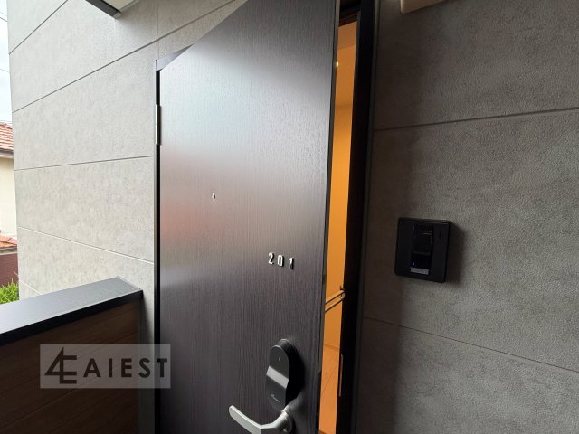 玄関　※同一仕様写真