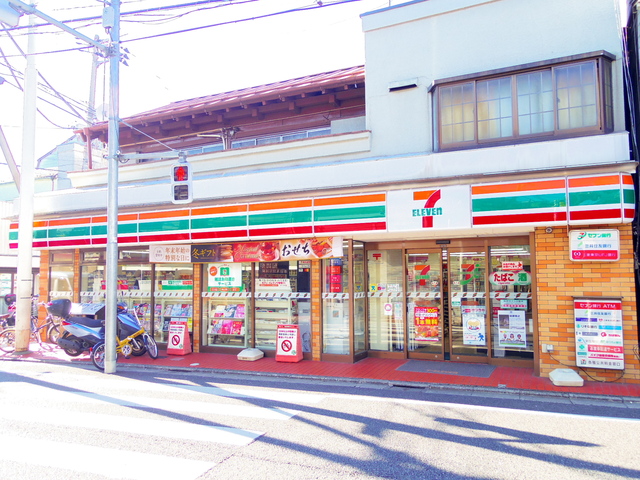 コンビニ　セブンイレブン北区中十条3丁目店（コンビニ）まで135m