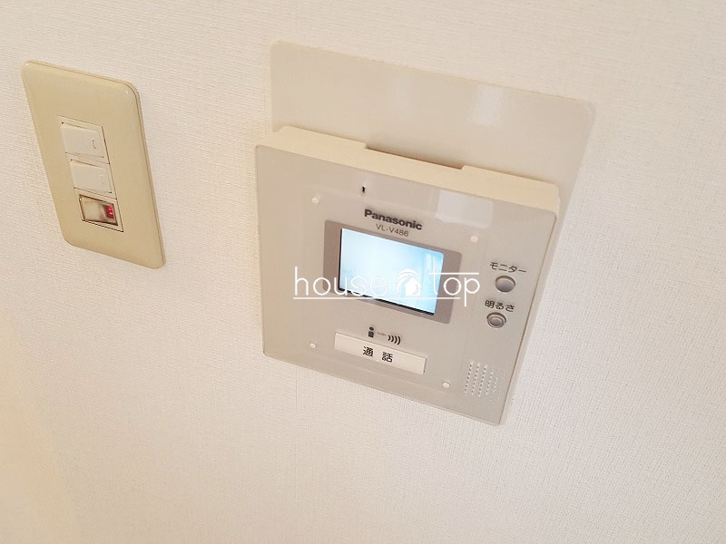 セキュリティ　ＴＶモニターホン！防犯対策も万全ですよ♪