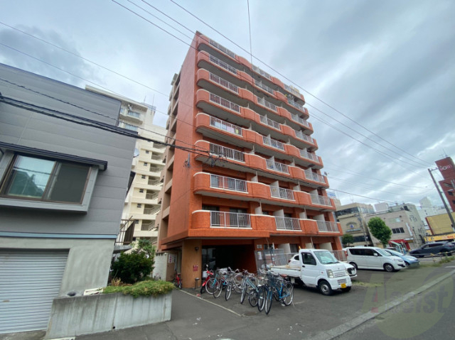 建物外観　札幌市北区北２５条西「クレセント細川北２５条」